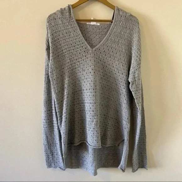 BCBGeneration Gray Knit Hooded Sweater - Picture 7 of 9